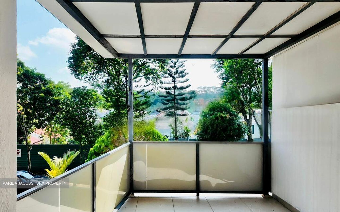 Mount Sinai (D10), Terrace #471353351